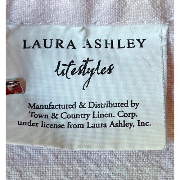 Laura Ashley Embroidered Floral Cotton Tea Towels Set Green Ribbon Trim VTG - Picture 2 of 13